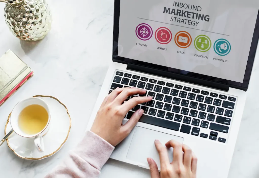 definiendo una estrategia de inbound marketing beneficios inbound marketing
